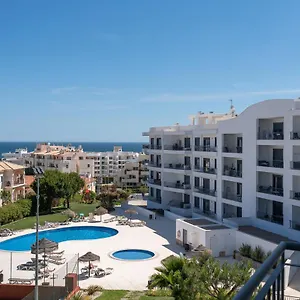 https://vista-das-ondas-308.hotelaalgarve.com