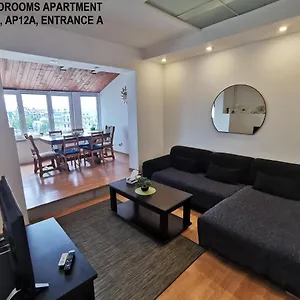 https://orange-studio-bucharest.bucharesthotelsnow.com