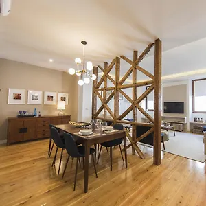 https://downtown-2bedroom-wonder.hotels-lisbon-portugal.com